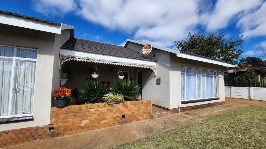 3 Bedroom Property for Sale in Stilfontein Ext 4 North West
